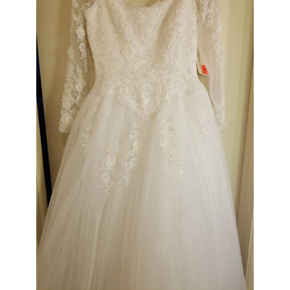 Dress - Picture 4 of 12